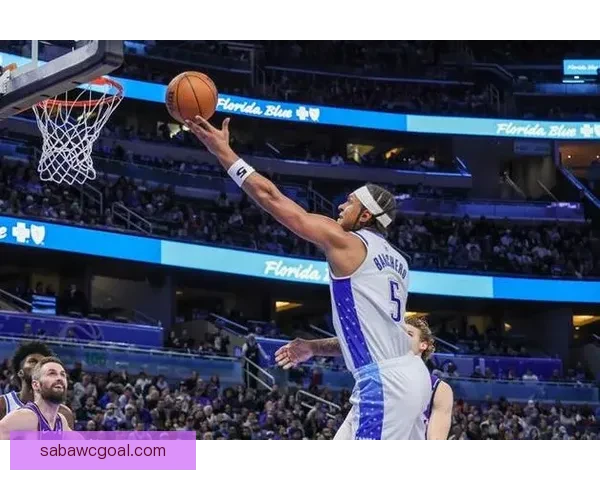 班凯罗呼吁球队保持专注 强调通过分享球让每位球员都有机会展现